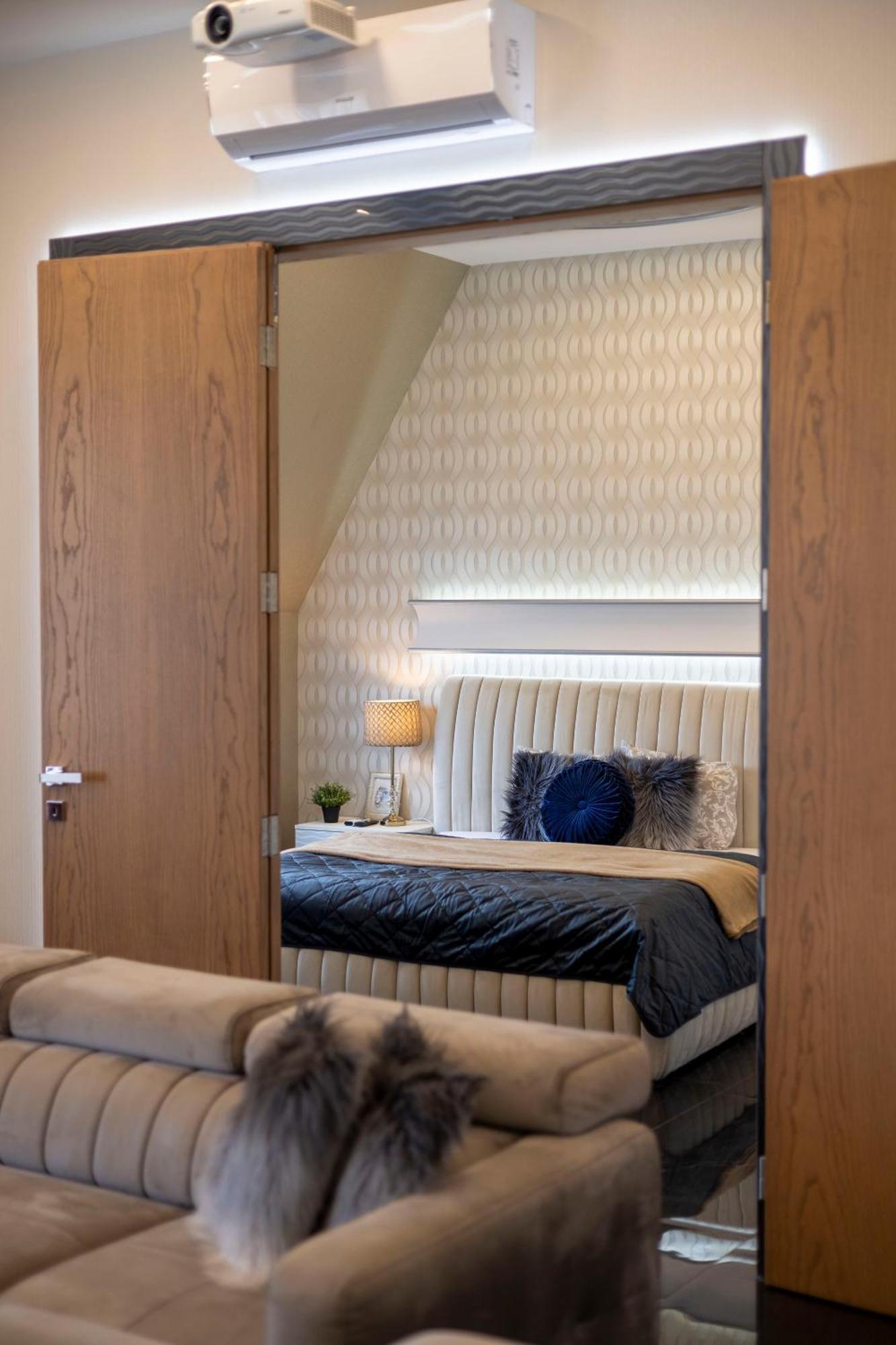 Luxury Royal Central Apartment By Prestige Homes Budapest Exterior foto