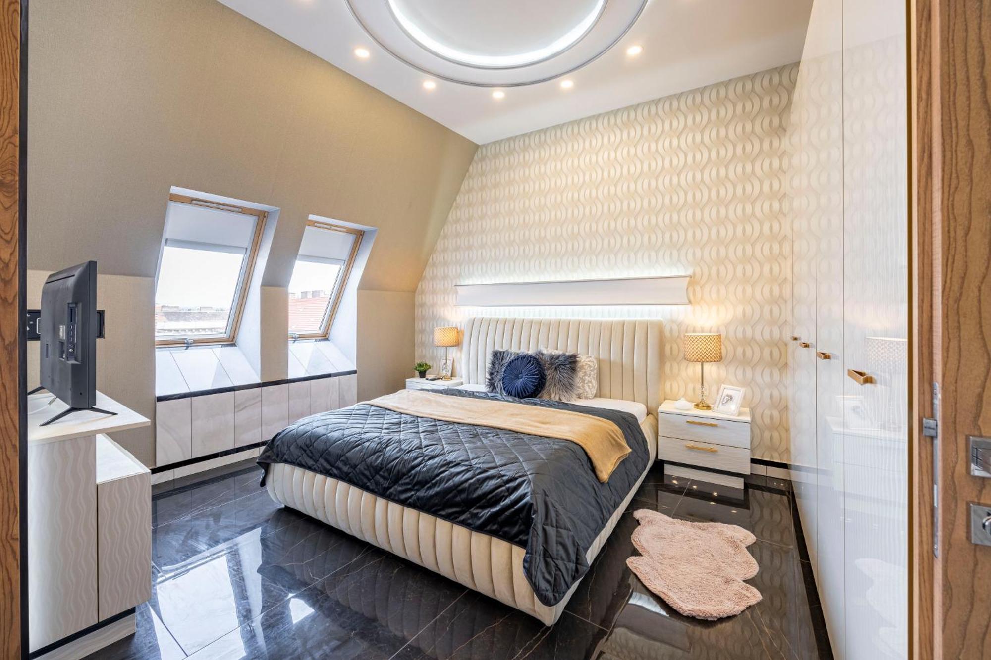 Luxury Royal Central Apartment By Prestige Homes Budapest Exterior foto